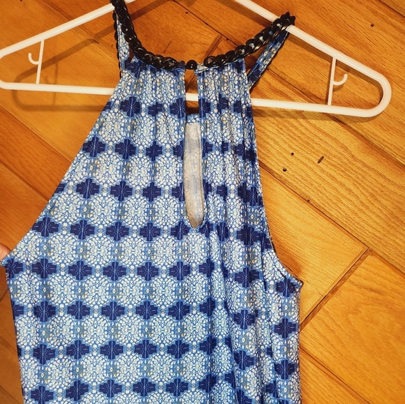 PerSeption Concept small blue and white sleeveless dress - Picture 7 of 9